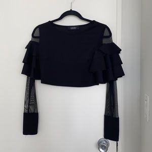 Long sleeve crop top